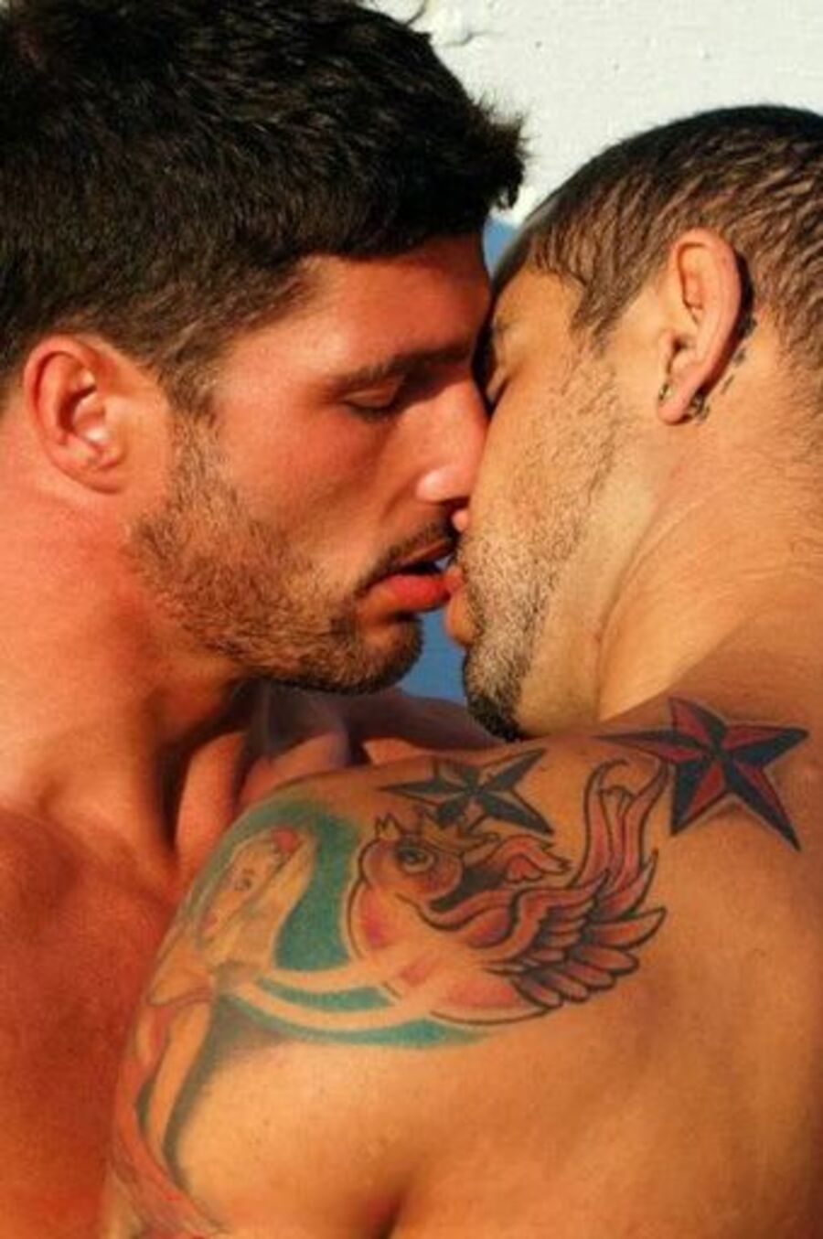 смотреть клипы о любви геев фото 31