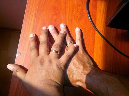 Uy vas a hundir mi lado de la cama !