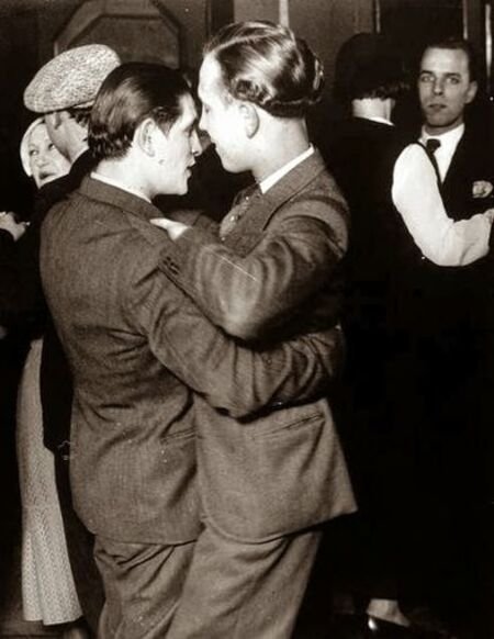 Quien dice que no puedes ser de doble filo ?